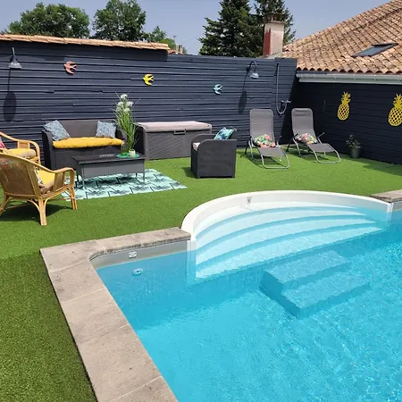 Piscine Proche Bordeaux Guest house Lugon et l'Ile du Carney