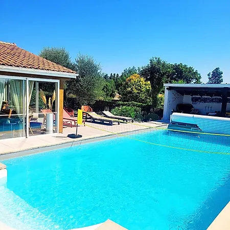 Piscine Proche Bordeaux Guest house Lugon et l'Ile du Carney